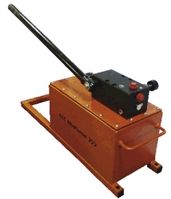 Hi-Force HTP700, Two Speed, Hydraulic Hand Pump, 15L