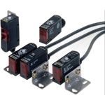 NPN Photoelectric Sensor, 70cm, 10-30VDC, IP67, 0.5ms