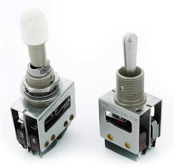 Switch Toggle ON ON ON DP3T Locking Lever Solder 7A 28VDC Panel Mount with Threads