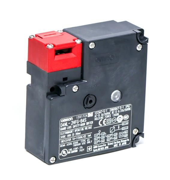SWITCH SAFETY 3PST 3A 240V