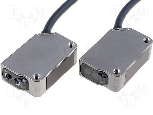 Photoelectric Sensors 15M RANGE T/B PNP PREWIRED