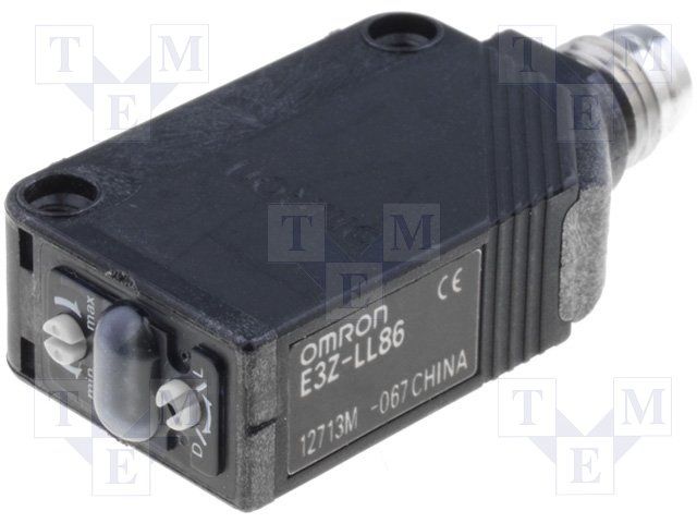 Photoelectric Sensor Background Suppression Light ON/Dark ON PNP 0.3m 4-Pin