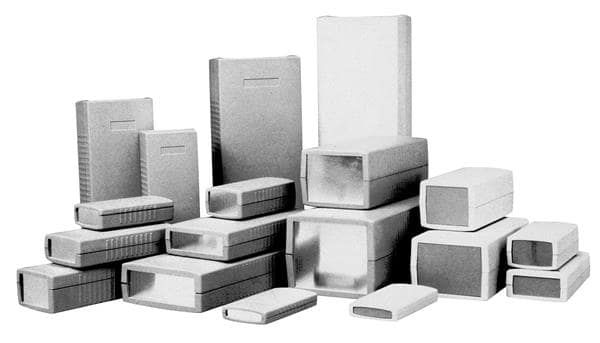 Enclosures, Boxes, & Cases 7.48X3.94X2.36"