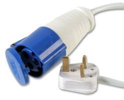 PRO ELEC - IS1053 - SOCKET TO PLUG, 16A/13A, 240V