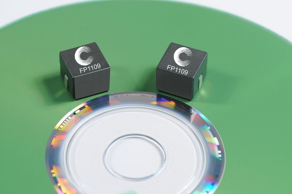 SMD Power Inductor 950nH 12A Ferrite 0.42mR DCR T/R