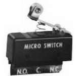 DPDT Snap Action Switch, 10A, 250V, Roller Lever, Screw Terminal