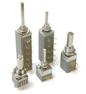 Potentiometers 12.7mm Square Panel Potentiometer