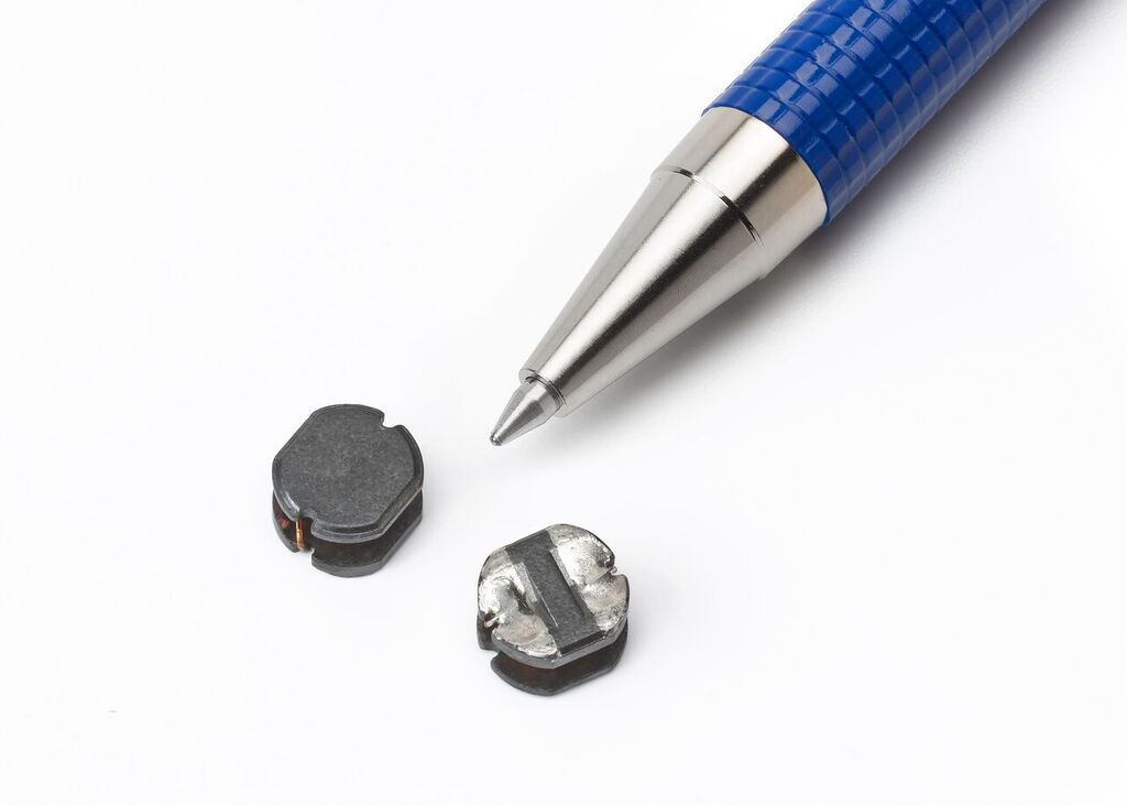 SMD Inductor 120uH 1.43A Ferrite 0.47R 20% T/R