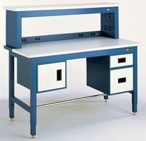 WORK BENCH FOOT REST; Product Range:-; Body Material:Heavy-duty tubular design; Adjusts front to rear; Colour:Bright Zinc Finish; For Use With:QS Series Workmaster Workbenches; Width:60 ;RoHS Compliant: NA