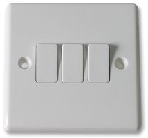 BG         H843-01            SWITCH, 3GANG, 2WAY