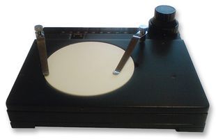 DISTELKAMP         DI LI 1050             CROSS TABLE FOR MICROSCOPE