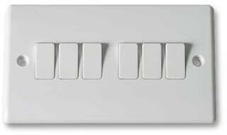 BG         H846-01            SWITCH, 6GANG, 2WAY