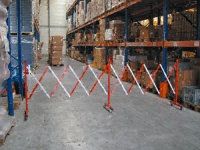 Viso Red, White Extendable Barrier, 0.45m x 0.94m x 4m