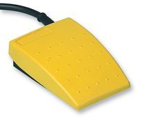 PALM SWITCH, SPCO; Contact Configuration:SPST; Contact Voltage AC Nom:250V; Contact Current Max:3A; Switch Operation:-; External Height:116.5mm; External Width:66mm; External Depth:91mm; Product Range:6220 Series; Contact Current AC Max:3A; Contact Current Rating:3A; External Length / Height:116.5mm; Height Max:27mm; IP / NEMA Rating:IP40; Material:Glass Filled Nylon; Switch Case:Thermoplastic