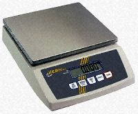 Kern Weighing Scale, Bench, 3kg Capacity Type C - European Plug, Type G - British 3-pin