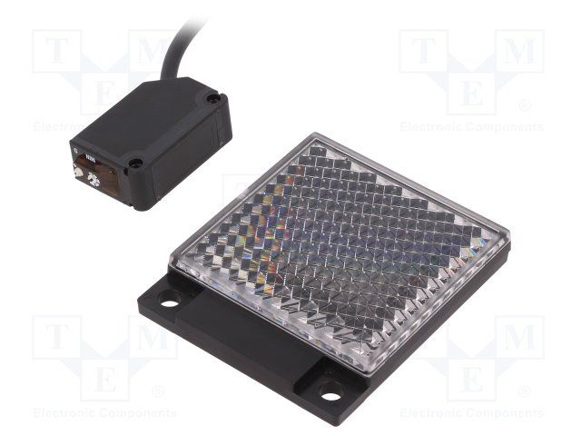 Photoelectric Sensor Retro-Reflective Light ON/Dark ON PNP 0.5m