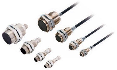 Inductive Proximity Sensor, 5mm, NPN, 10-40VDC, Unshielded