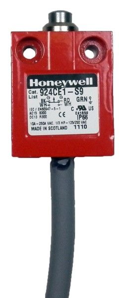 SPDT Snap Action Switch, 10A 250VAC, Plunger, Cable Leads